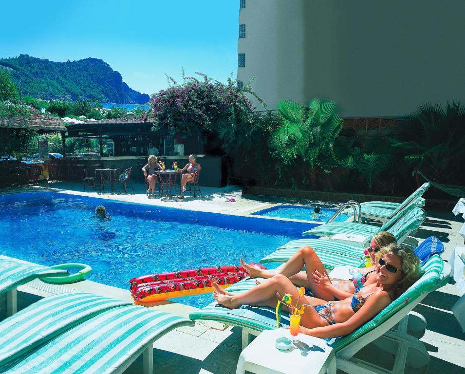 Aroma Hotell 3*