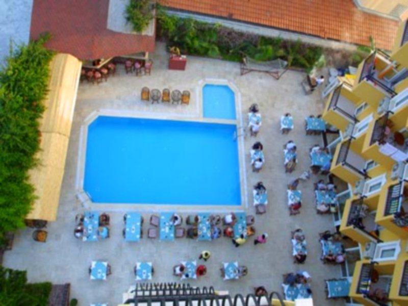 Aroma Hotell 3*